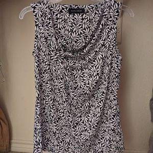 NWOT Ivanka Trump top